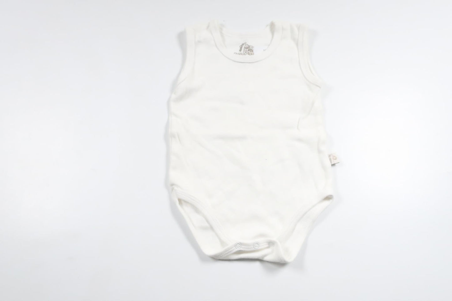 Linnebody från Basic U - Storlek 62 - Vit