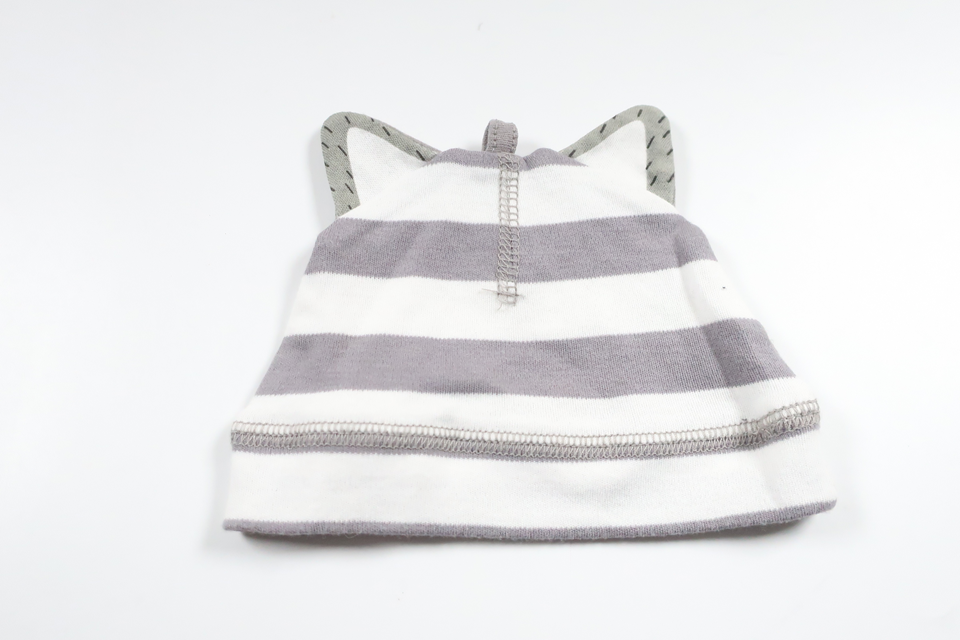 Mössa med öron från ICA I Love Eco - Storlek 50 - Grå