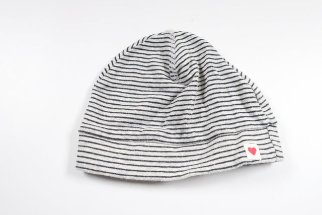 Randig mössa från H&M - Storlek 62 - Grå