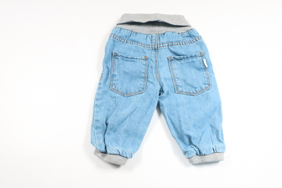 Jeansbyxor från BEBE - Storlek 68/74 - Denim
