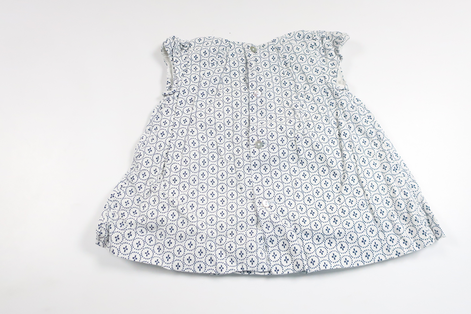 Klänning från BEBE - Storlek 62/68 - Vit