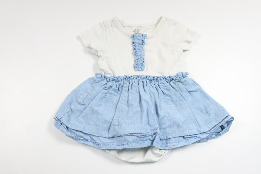 Klänning med inbyggd body från H&M - Storlek 50 - Vit