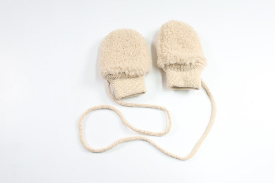 Teddy vantar från Minimarket - Storlek 68/74 - Beige