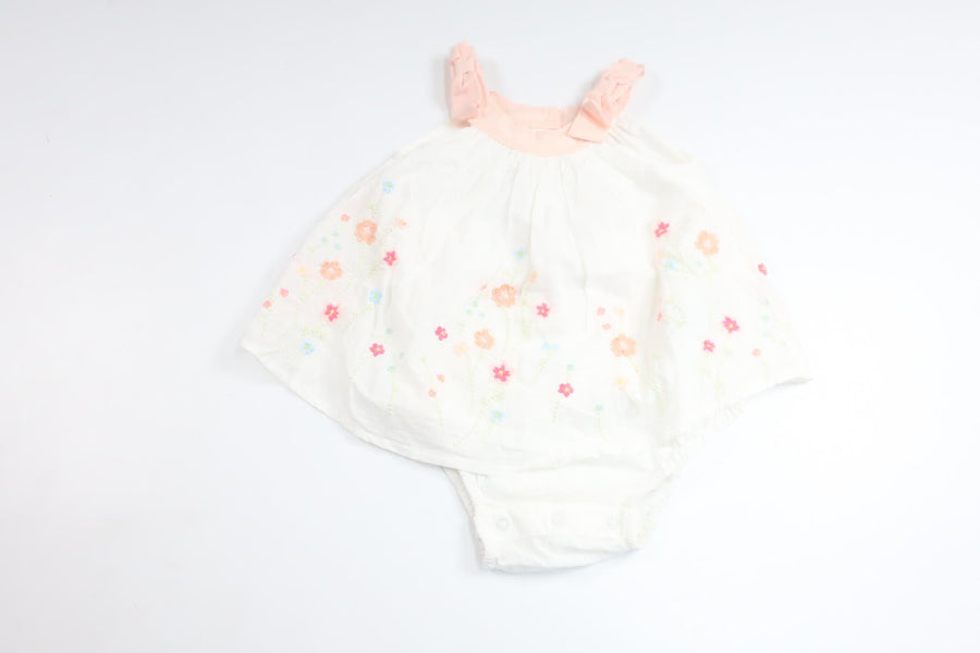 Tunika med inbyggd body från Baby GAP - Storlek 74 - Vit