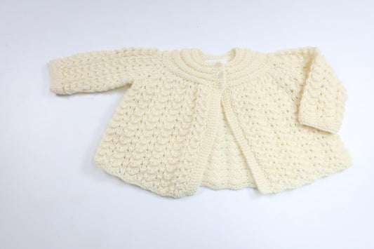 Hemstickad kofta från Hemstickat - Storlek 62/68 - Benvit