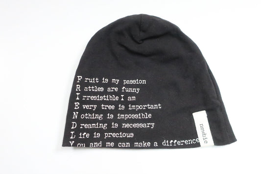 Mössa från Newbie - Storlek 40/42 - Svart