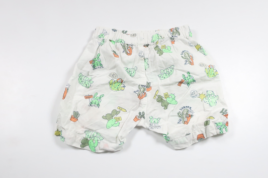 Shorts från Okänt - Storlek 68/74 - Vit