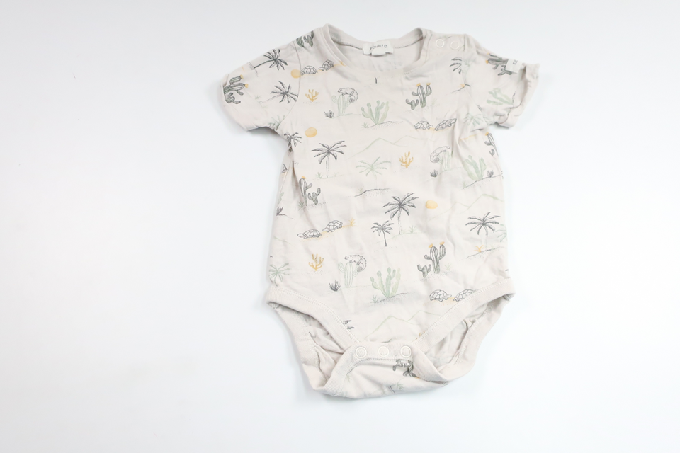 Body från Newbie - Storlek 68 - Grå