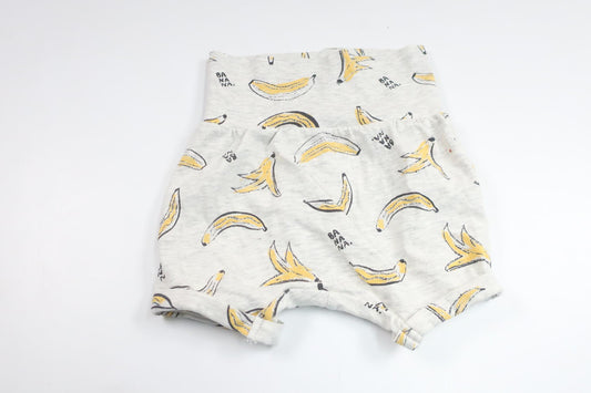 Shorts med bananer från H&M - Storlek 68 - Grå