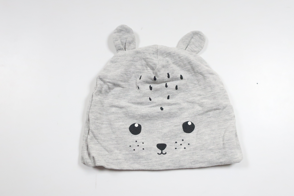 Mössa från Lindex - Storlek 38/40 - Grå