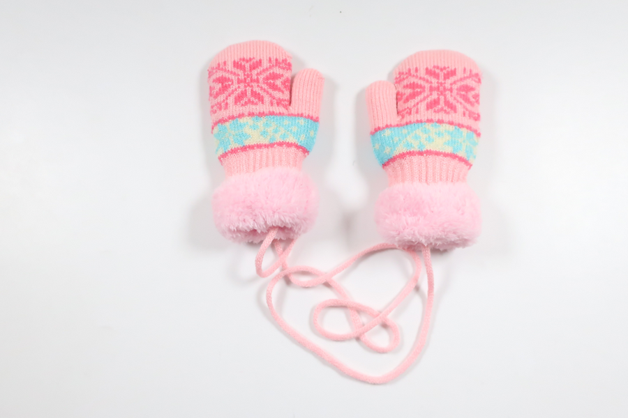 Stickade vantar med fleecefoder från Okänt - Storlek 86/92 - Rosa
