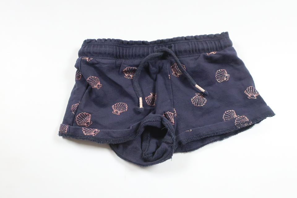 Shorts från H&M - Storlek 92 - Marinblå