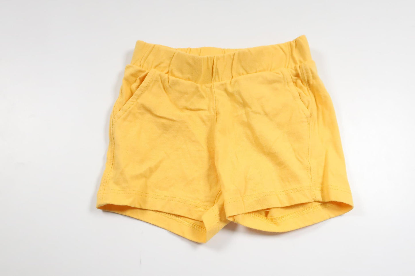 Shorts från H&M - Storlek 68 - Gul