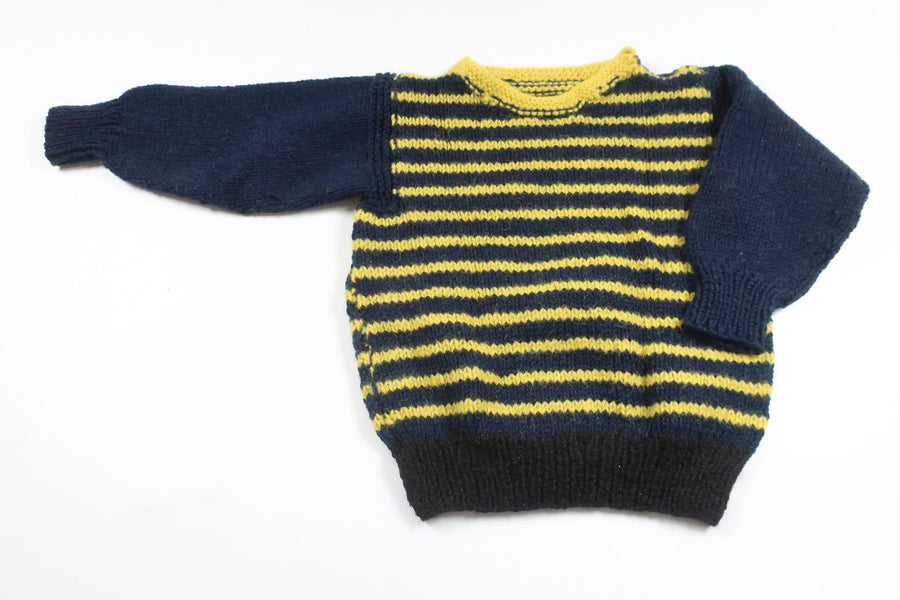 Stickad tröja från Hemstickat - Storlek 86 - Marinblå