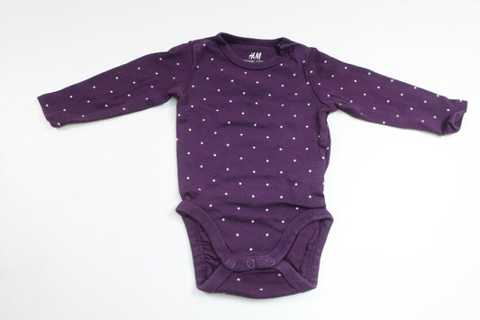 Prickig body från H&M - Storlek 56 - Lila