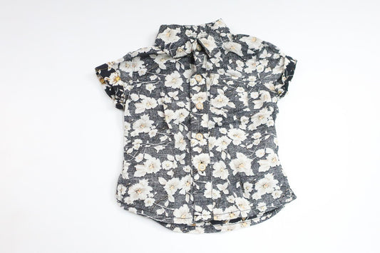 Blommig skjorta från Baby Skill - Storlek 68 - Svart