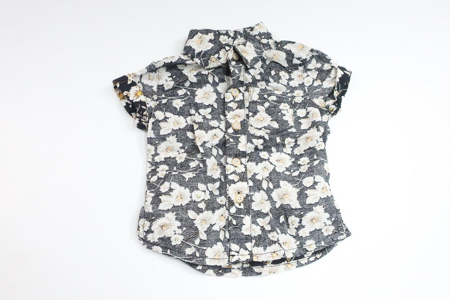 Blommig skjorta från Baby Skill - Storlek 68 - Svart