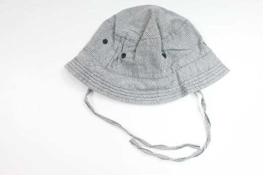 Solhatt från Newbie - Storlek 44/46 - Marinblå