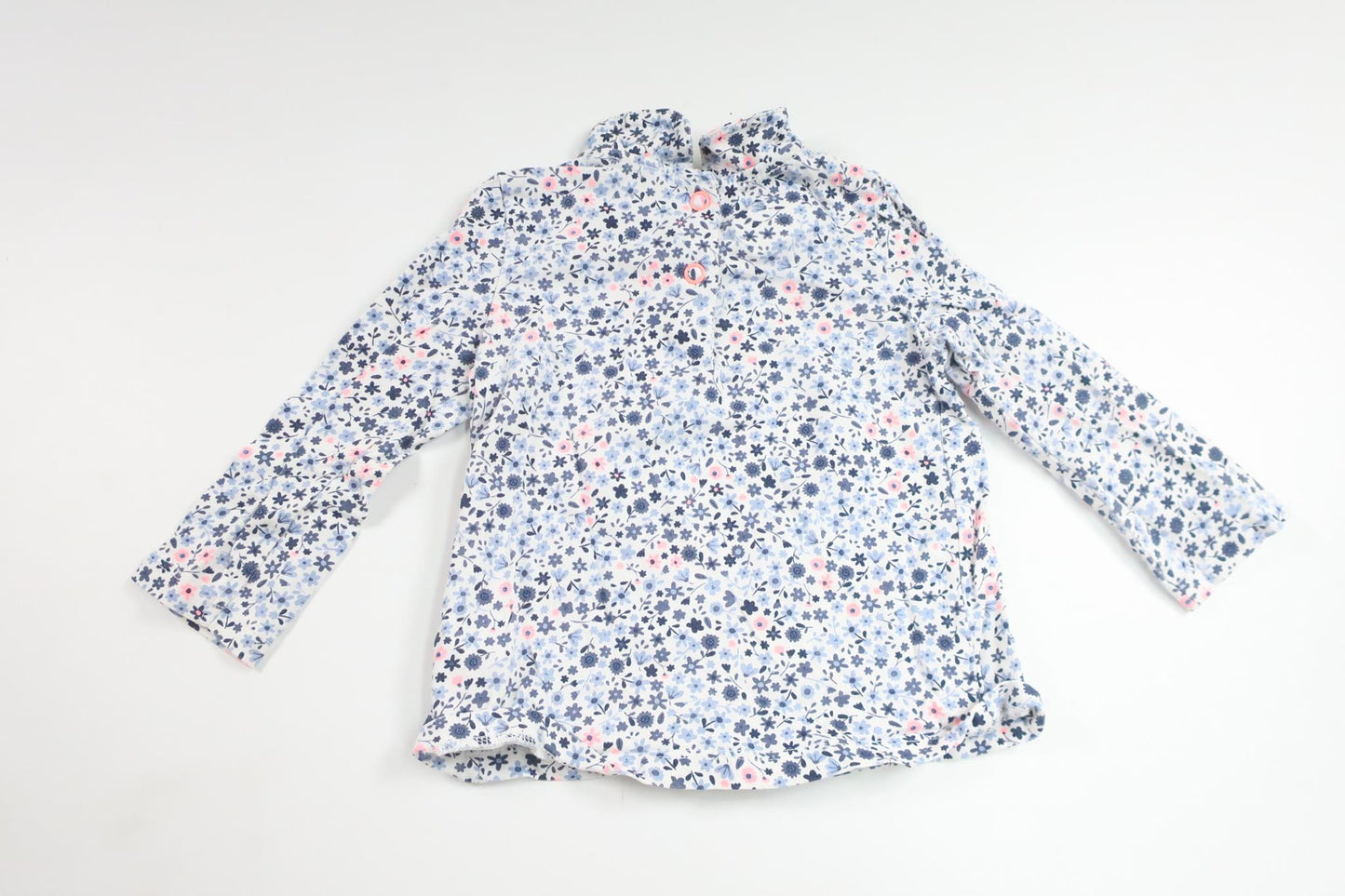 Blommig tröja från Baby Club by C&A - Storlek 74 - Vit