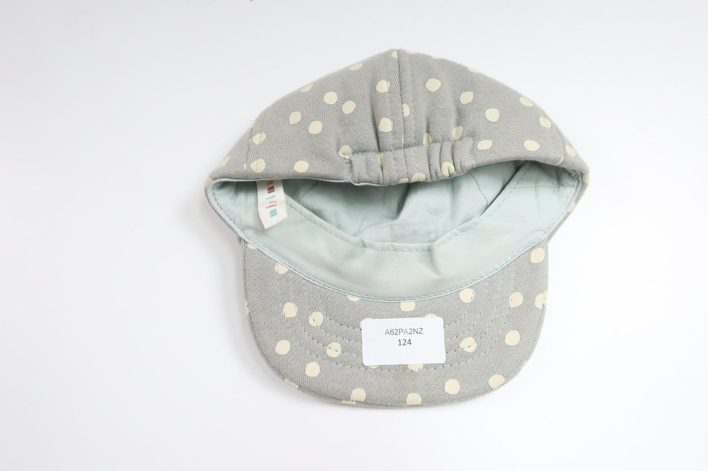 Prickig keps från Minimarket - Storlek 38/40 - Grå