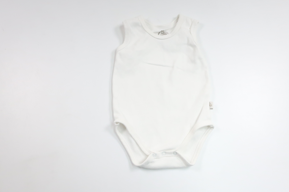 Linnebody från Basic U - Storlek 62 - Vit