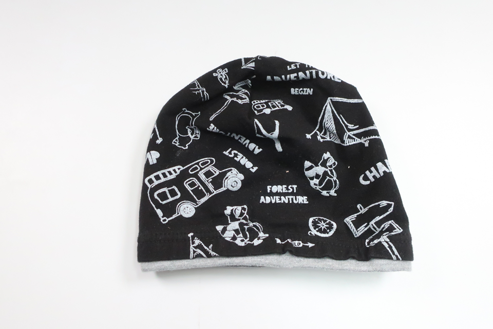 Mössa från DIV - Storlek 74 - Svart