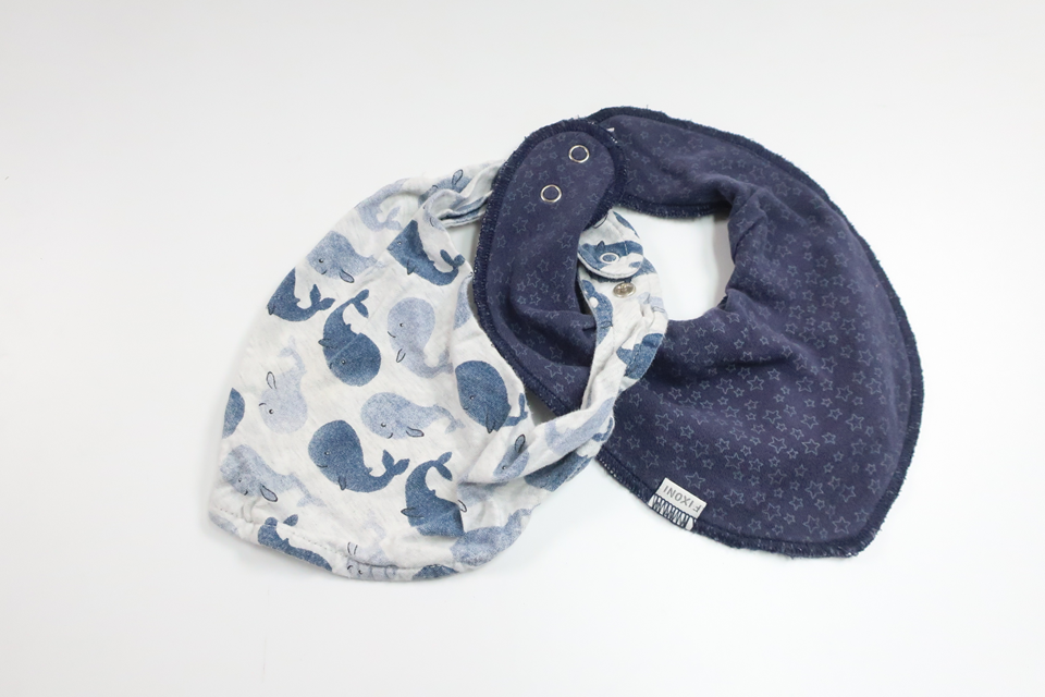 Tvåpack haklappar från Fixoni - Storlek One size - Blå