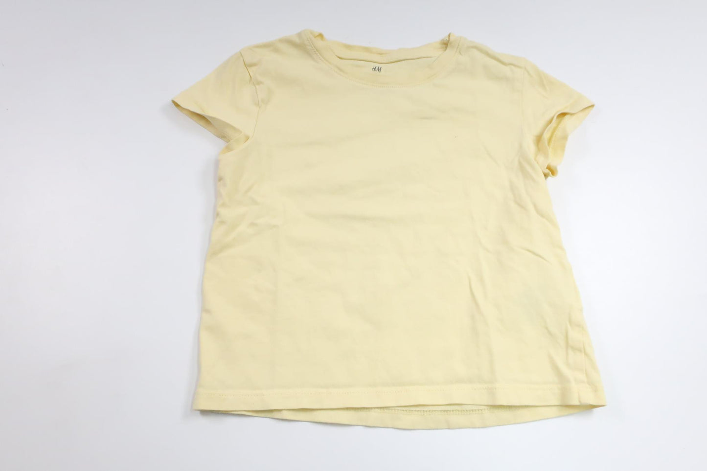 T-shirt från H&M - Storlek 98/104 - Gul