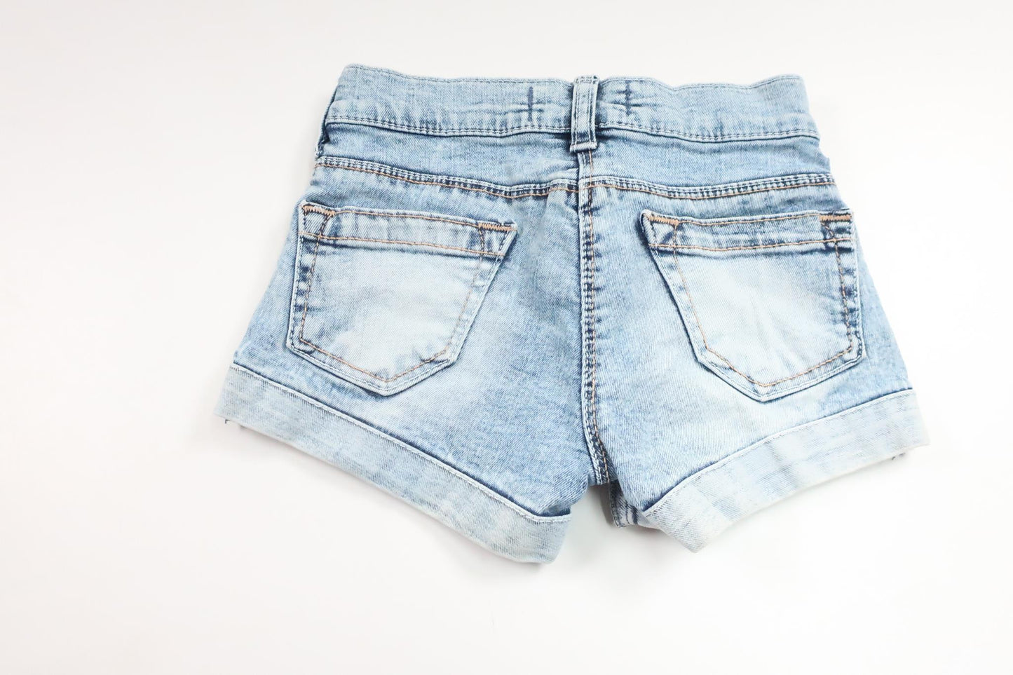 Jeansshorts med Hello Kitty från Junny - Storlek 104 - Denim
