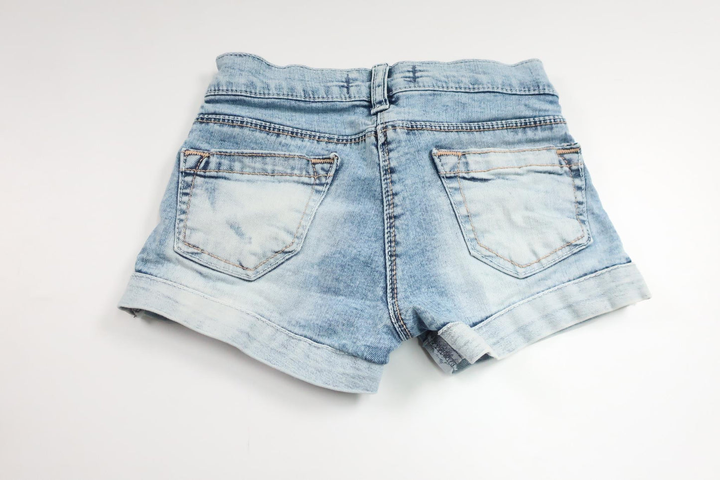 Jeansshorts med Hello Kitty från Junny - Storlek 104 - Denim
