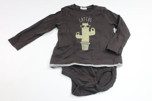 Tröja med inbyggd body från Kappahl - Storlek 80 - Grå