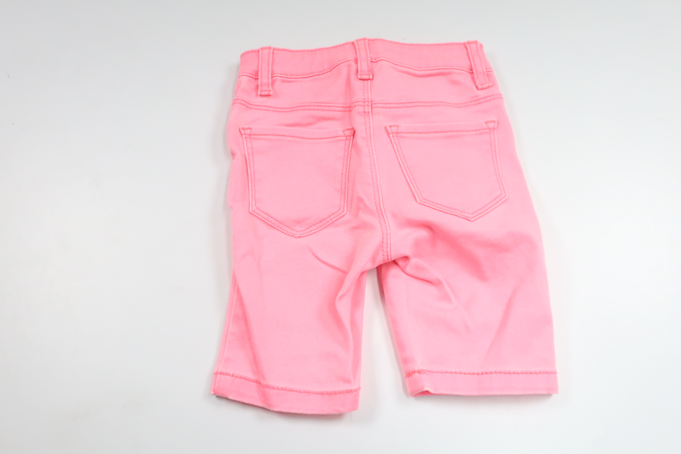 Jeansshorts från Kappahl - Storlek 86 - Neon