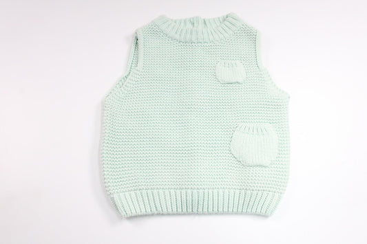 Stickad väst från Suzykids New York - Storlek 110 - Grön