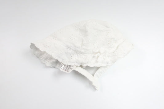 Solhatt från Next - Storlek 56 - Vit