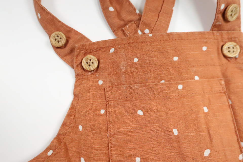 Hängselklänning från H&M - Storlek 74 - Brun