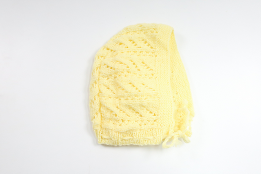 Stickad mössa från Hemstickat - Storlek 50/56 - Gul
