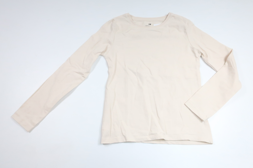 Tröja från H&M - Storlek 122/128 - Beige