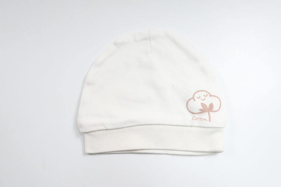 Mössa från Okänt - Storlek 56 - Vit