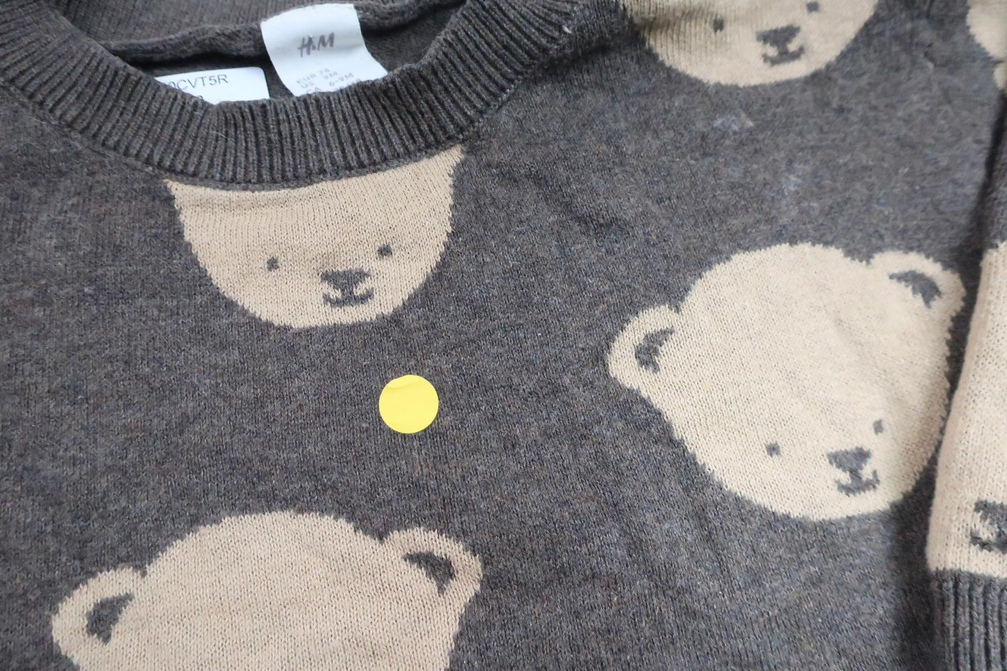 Stickad tröja från H&M - Storlek 74 - Brun