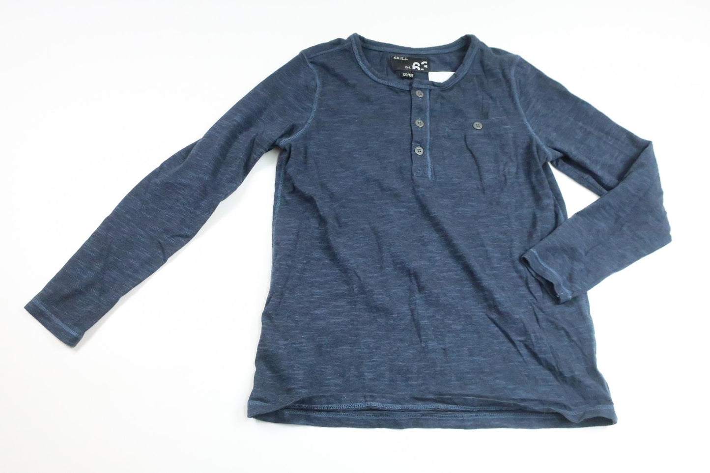 Tröja från Skill - Storlek 122/128 - Marinblå