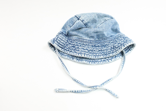 Solhatt från Lindex - Storlek 40/42 - Denim