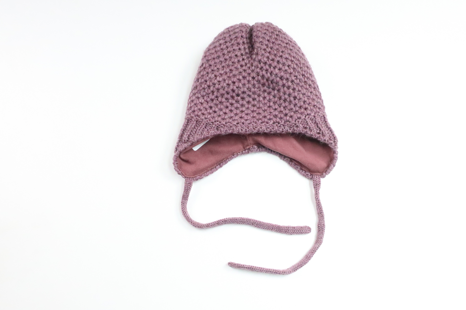 Stickad mössa från Name It - Storlek 34/39 - Lila