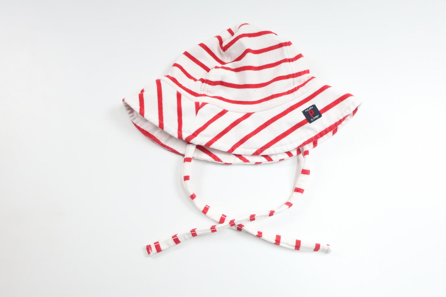 Randig solhatt från Polarn o. Pyret - Storlek 42 - Vit