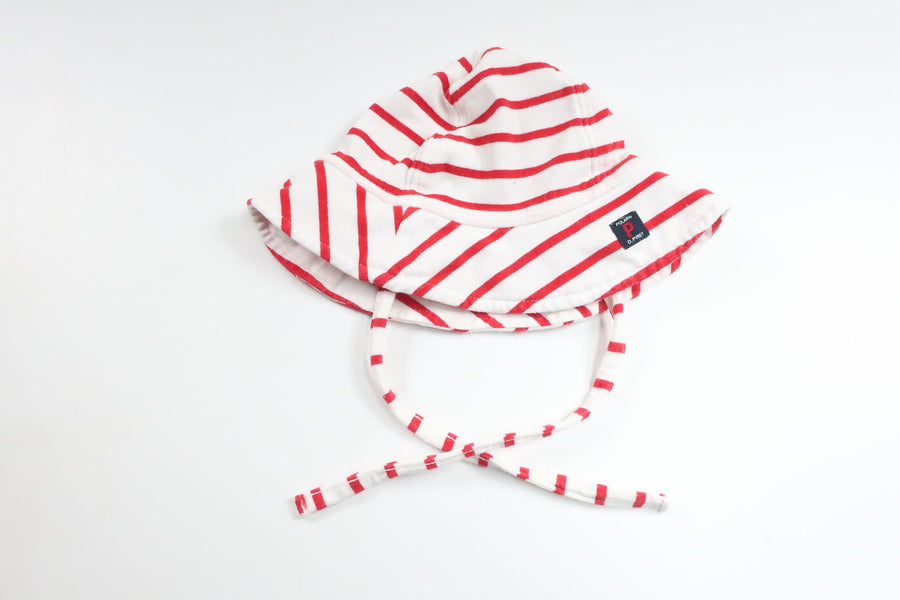 Randig solhatt från Polarn o. Pyret - Storlek 42 - Vit