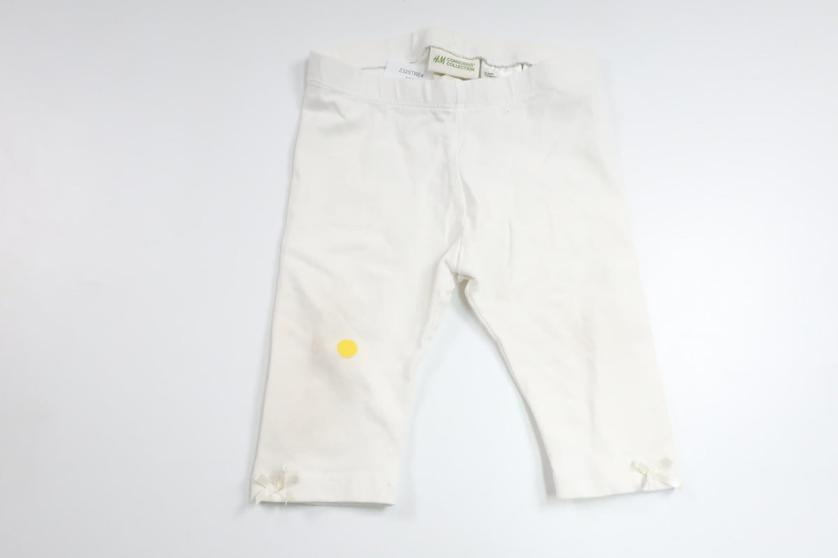 Korta byxor från H&M - Storlek 80 - Vit