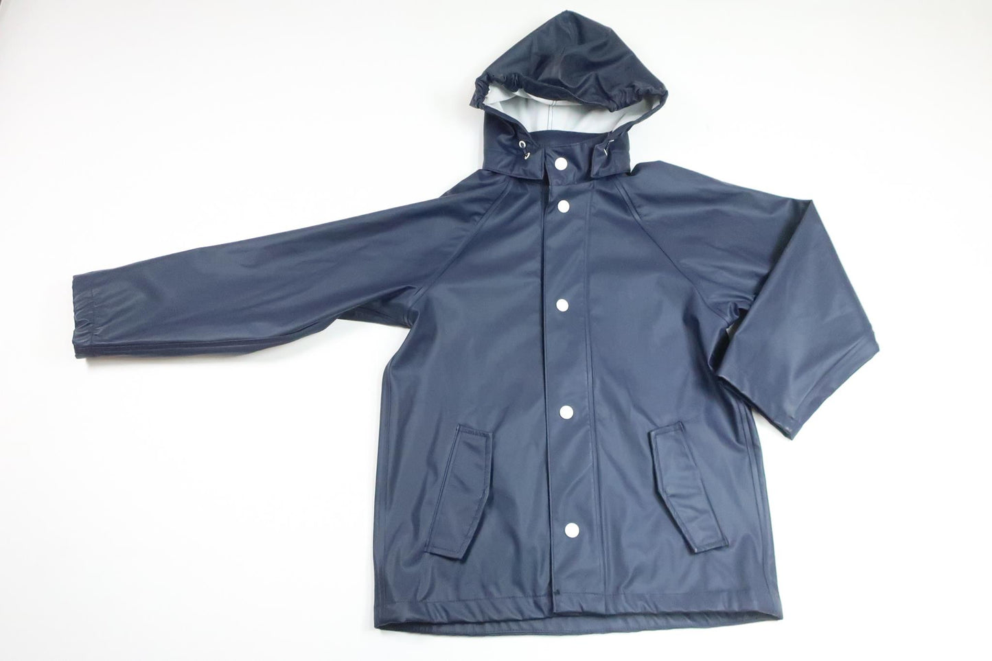 Regnjacka från H&M - Storlek 122/128 - Marinblå