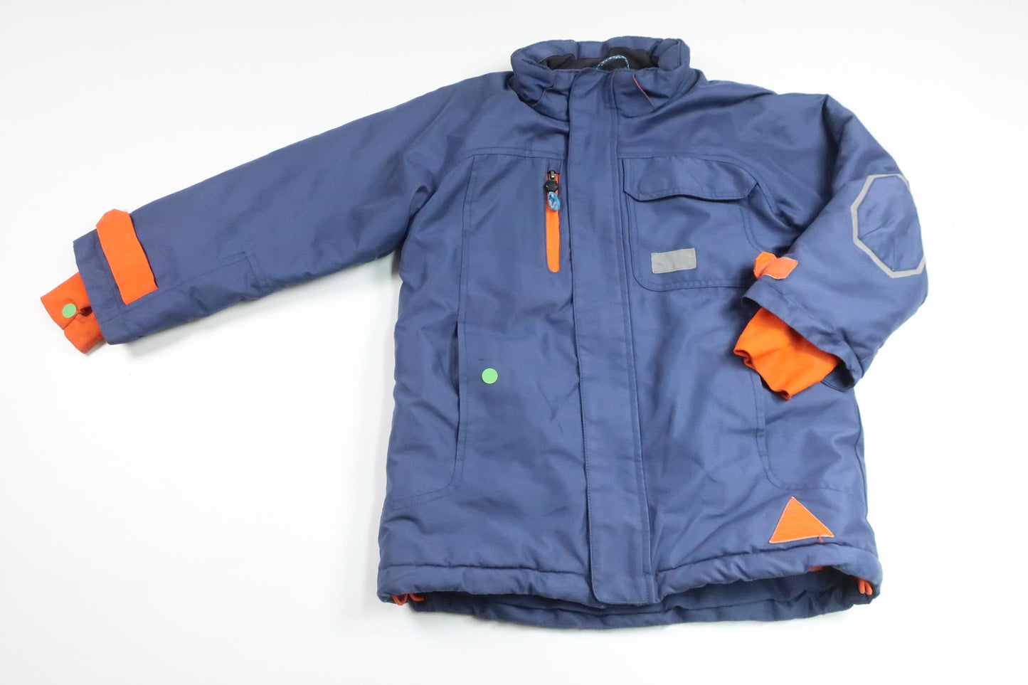 Vinterjacka från H&M - Storlek 104 - Marinblå