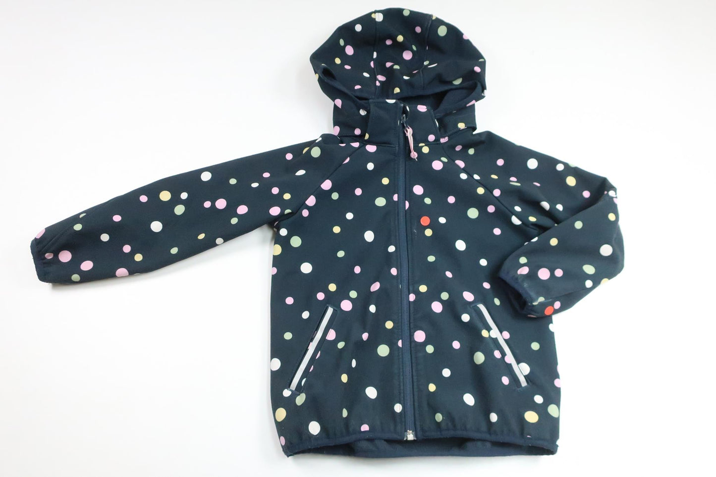 Softshelljacka från H&M - Storlek 116 - Marinblå