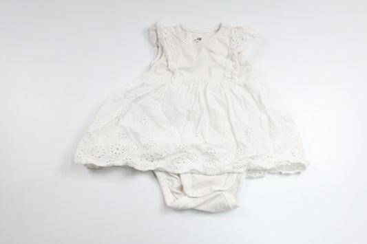 Klänning med inbyggd body från H&M - Storlek 56 - Vit