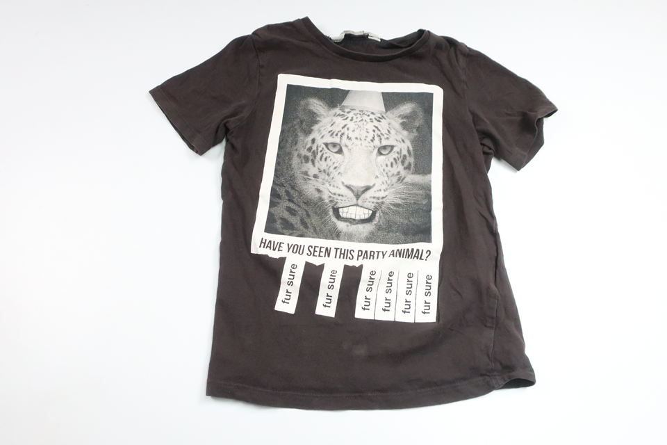 T-shirt från H&M - Storlek 110/116 - Grå